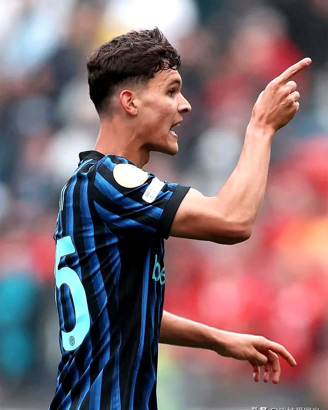  是一次团结务实鼓劲奋进的大会更是一次 