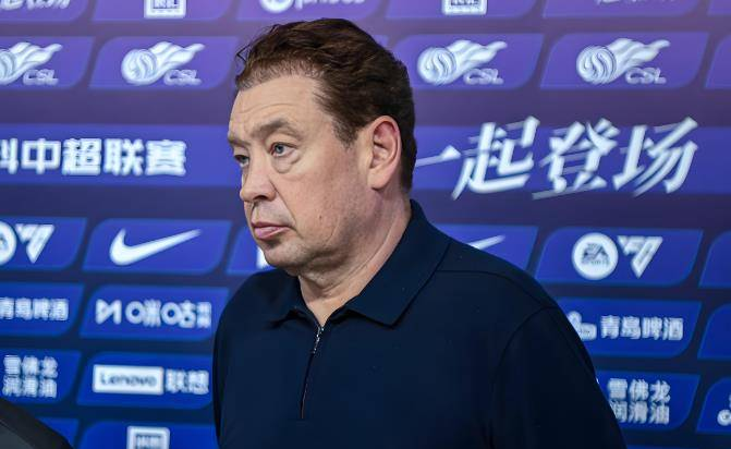 包含上海申花今晨完成体检，志在荷甲名次提升，更衣室稳定，身体对抗强度拉满的词条