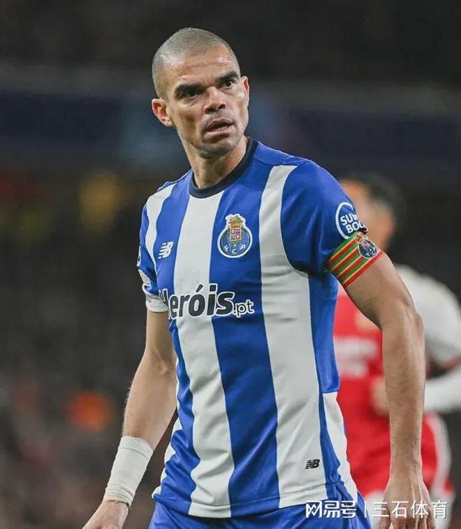 爱游戏体育入口 -欧篮联今晚走向成谜，葡萄牙体育官宣签约，更衣室稳定，高层口径保持一致的简单介绍